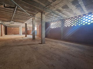 Local comercial en venta en Zona Metro - Auditorio en Paiporta