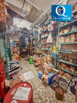 Nave industrial en venta en Pla de Bon Repós en Alicante