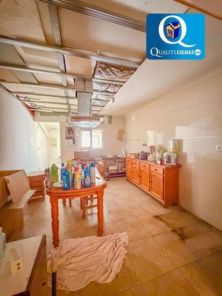 Nave industrial en venta en Pla de Bon Repós en Alicante