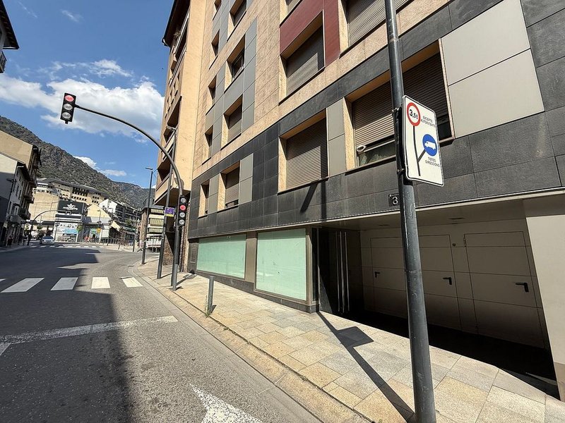 1-bedroom commercial premises for sale in Andorra la Vella · 15 of 60