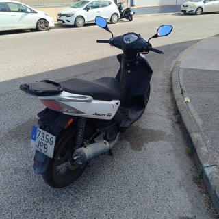 Kymco Agility 125 Scooter