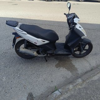 Kymco Agility 125 Scooter