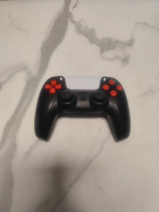 Mandos PS5 Azul Plata y Negro con Botones Rojos