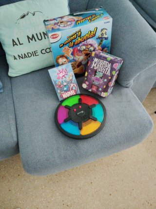 Pack 3 Juegos de Mesa: Virus!, Morada Maldita, Abu