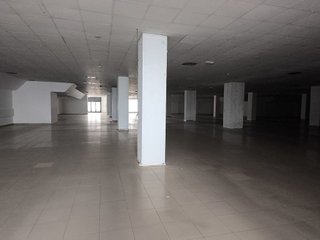 Local comercial en alquiler en Arco Norte - Avda. España en Dos Hermanas