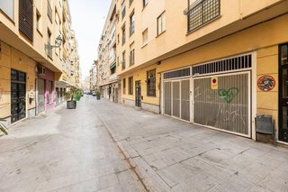 Garaje en venta en Centro - Sagrario en Granada