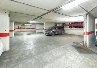 Garaje en venta en Centro - Sagrario en Granada