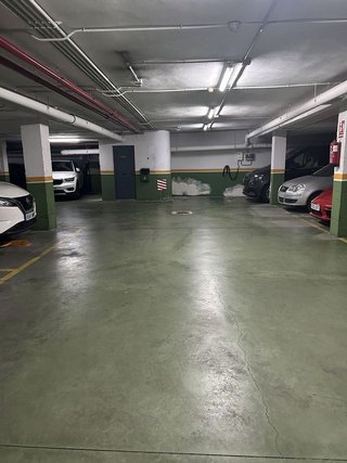 Garaje en venta en Arenal en Sevilla