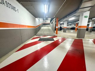 Garaje en venta en Zona Avenida al Vedat en Torrent