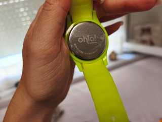 Relojes de colores vivos, marca OHLA