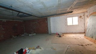 Local comercial en venta en La Paz en Villena