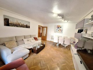 Piso en venta en Hispanoamérica - Comunidades en Valdemoro