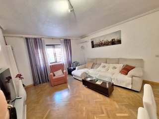 Piso en venta en Hispanoamérica - Comunidades en Valdemoro