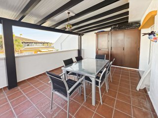 Ático en venta en La Dama de Noche-La Alzambra en Marbella
