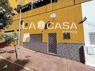 Local comercial en venta en Bajadilla - Fuente Nueva en Algeciras