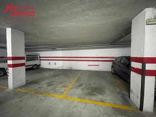 Garaje en venta en Santa Rosa - Valdeolleros en Córdoba