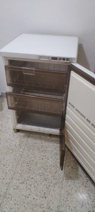 Congelador bajo encimera Philips
