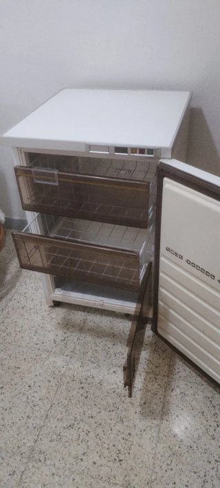 Congelador bajo encimera Philips