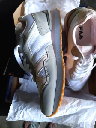 Zapatillas Fila Talla 39 Rosa y Blanco