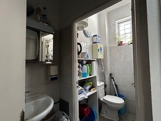 Local comercial en venta en Villayuventus-Renfe en Parla