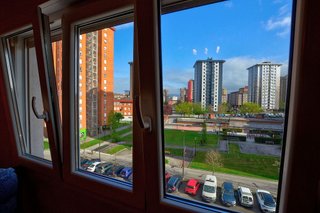 Piso en venta en El Polígono en Gijón
