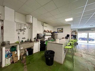 Local comercial en venta en Benetússer