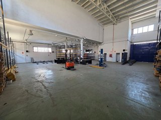 Nave industrial en venta en San Andrés en Madrid