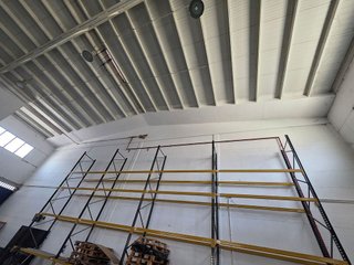Nave industrial en venta en San Andrés en Madrid