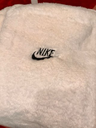 Chaqueta Nike blanca peluche talla única