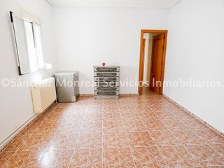 Casa adosada en venta en Alcázar de San Juan