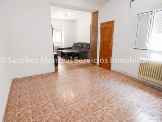 Casa adosada en venta en Alcázar de San Juan