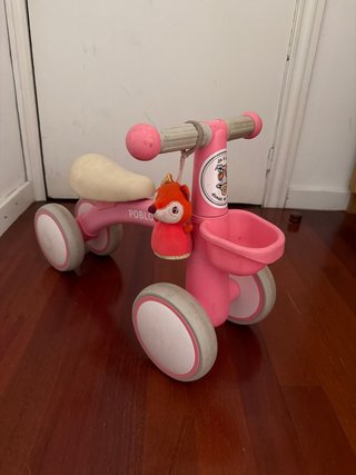 Bici sin pedales rosa con peluche