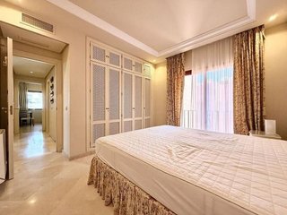 Ático en alquiler en Romana Playa en Marbella
