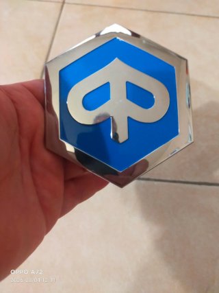 Stemma Piaggio