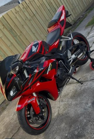 Toma de aire para frenos gama CBR CB1000R
