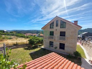 Chalet en venta en Barbadás