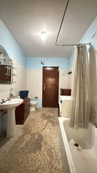Casa adosada en venta en Illora