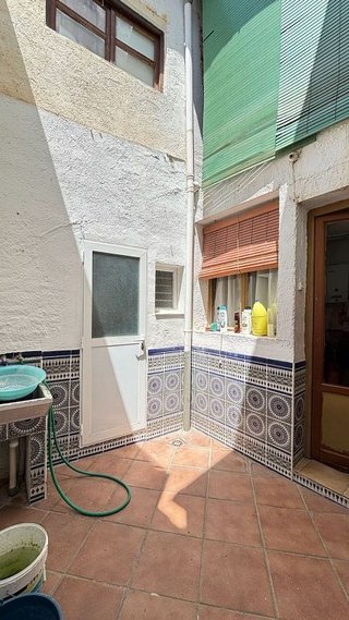 Casa adosada en venta en Illora