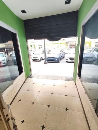 Local comercial en alquiler en La Petxina en Valencia