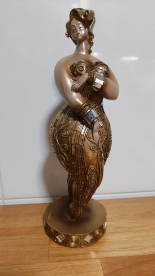 Figura mujer