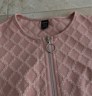 Chaqueta rosa elegante