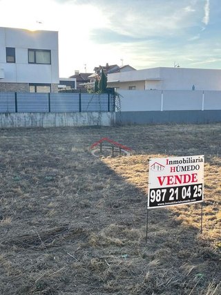 Solar en venta en Las Eras de Renueva en León