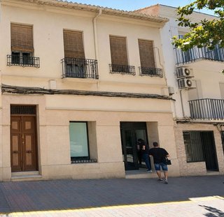 Local comercial en venta en Hellín