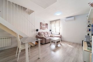 Dúplex en venta en Sevilla la Nueva