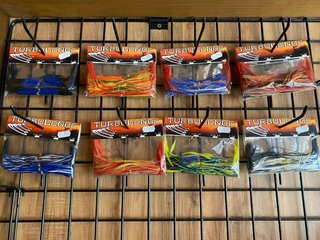 Faldillas para señuelos de pesca