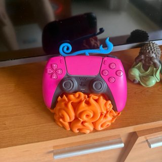 Soporte Mando PS5 Naranja Llamas