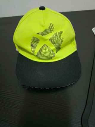 Gorra con detalle gráfico Xbox Verde y Negro