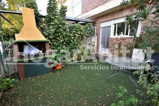 Casa adosada en venta en Zona Playa en Burriana