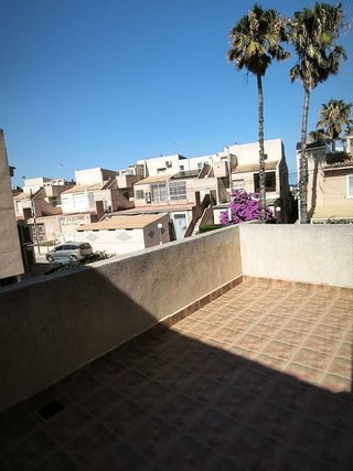 Casa pareada en venta en Playa de los Locos en Torrevieja