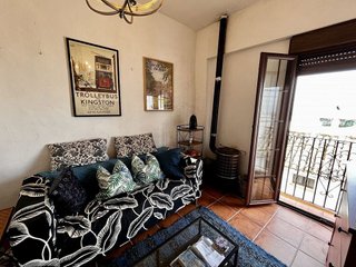 Casa adosada en venta en Olvera